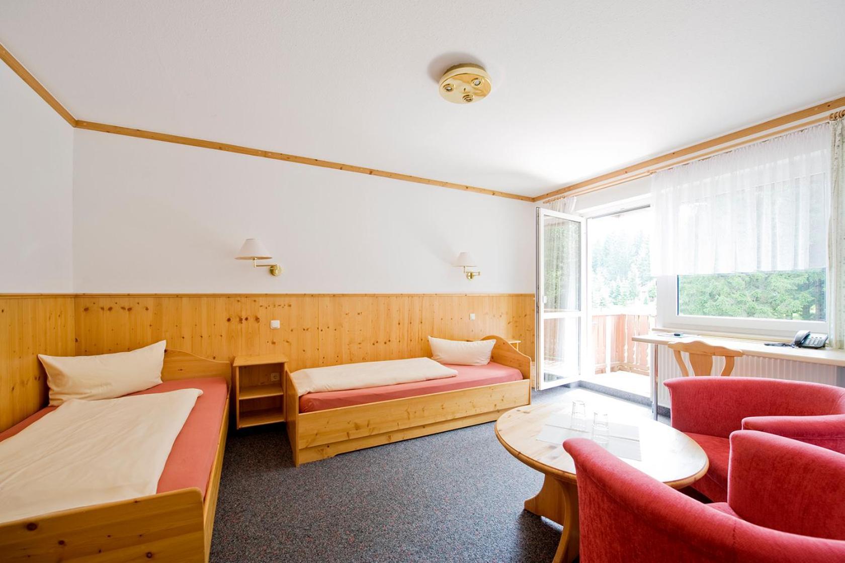 Hotel Sportpark Rabenberg Breitenbrunn  Esterno foto